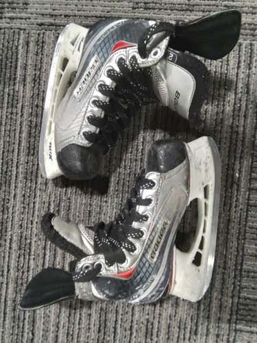 Used Bauer Vapor Junior 02 Ice Hockey Skates