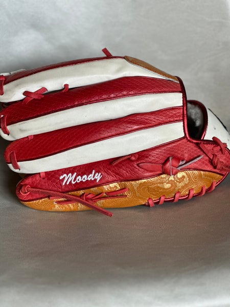 New Outfield 13" Signature Series Baseball Glove