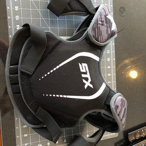 Used Youth Small STX Stallion 75 Shoulder Pads