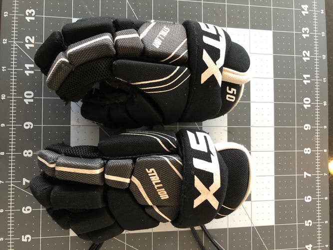 Used 8” Youth STX Stallion 50 Lacrosse Gloves