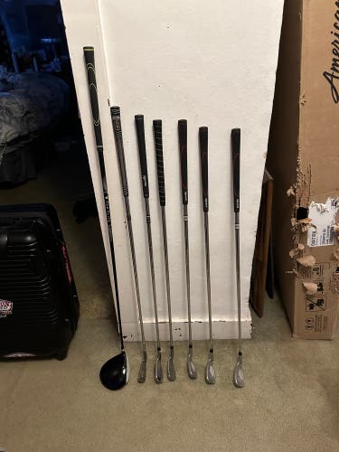 Used Men's Top Flite Right Handed Junior 7 Pieces Clubs (Full Set)