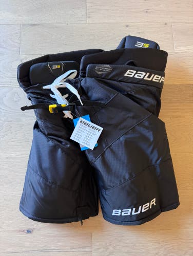 New Medium Bauer Supreme 3S Pro Hockey Pants