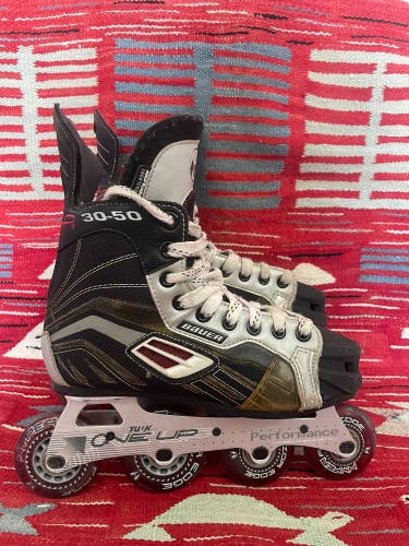 Bauer / Mission Mega 30-50 Street / In-line Hockey Skates Sz 4 R