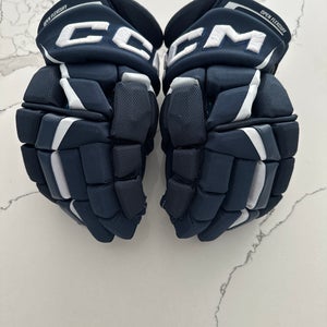 Used  CCM 13"  FT6 Pro Gloves