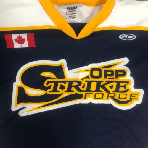 OPP Strike Force mens large hockey jersey