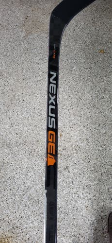Used Senior Bauer Nexus Geo Right Handed Hockey Stick P92