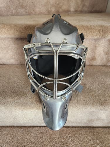Sr Large 940 Goalie Mask Custom Silver Paint