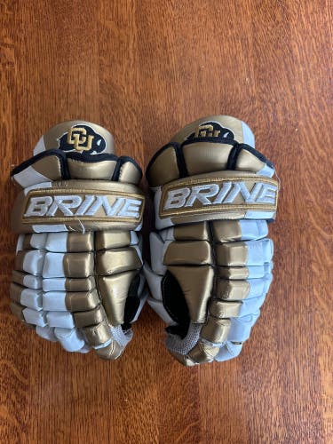 CU Buffs / University Of Colorado Brine Deft Lacrosse Gloves