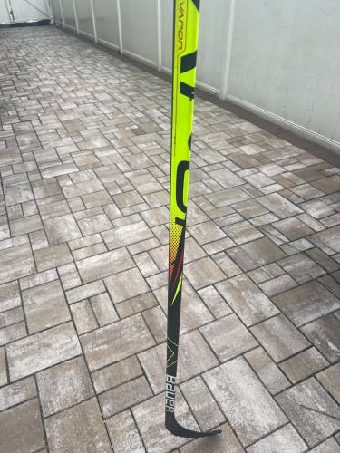 Used Senior Bauer Right Handed P88 Vapor X2.7 Hockey Stick