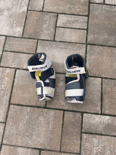 Used Senior Bauer Supreme S170 Elbow Pads