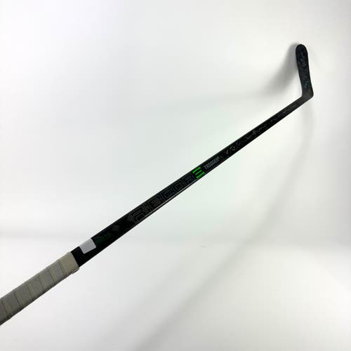 Used Left CCM Ribore Trigger 5 Pro | 90 Flex P28M Curve Grip | Q721