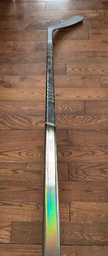New- 85 Flex Right Handed P29 FT Ghost Hockey Stick
