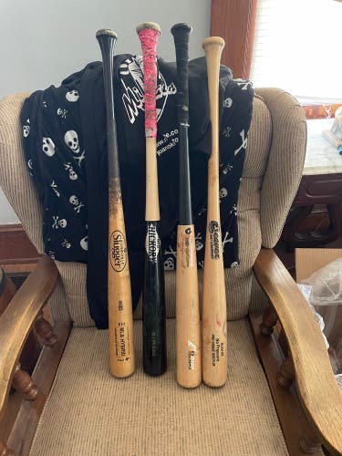 Used DeMarini (-3) 31 oz 34" Bat