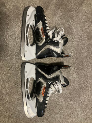 Easton 8.5R Synergy SE16 Hockey Skates