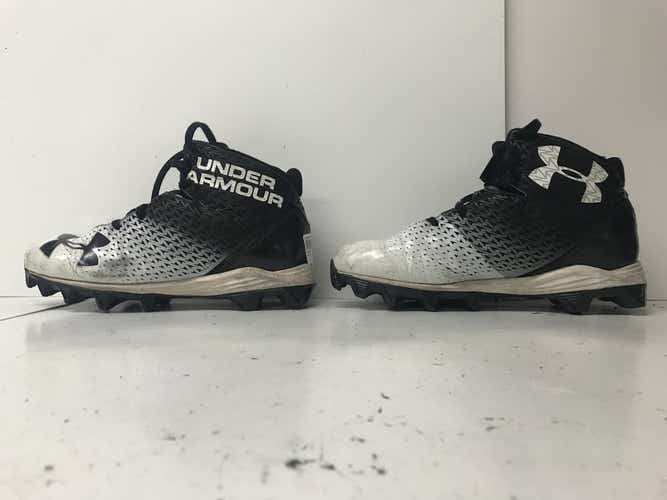 Used Under Armour Junior 05.5 Baseball And Softball Cleats