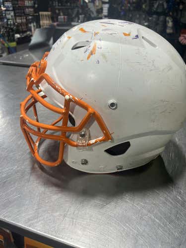 Used Schutt White Lg Football Helmets
