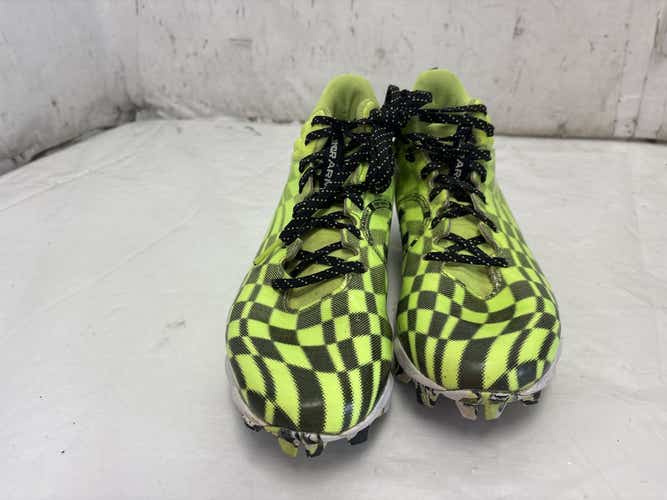 Used Under Armour Spotlight Franchise 3 3026978-300 Junior 05.5 Molded Football Cleats