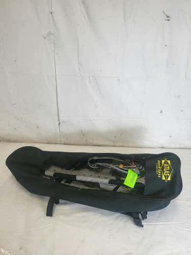 Used Atlas 930 30" Snowshoes