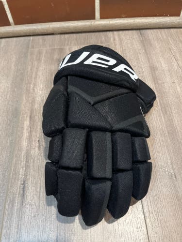 Used  Bauer 13"  Vapor X700 Gloves