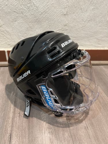Used Large Bauer  BHH1500 Helmet