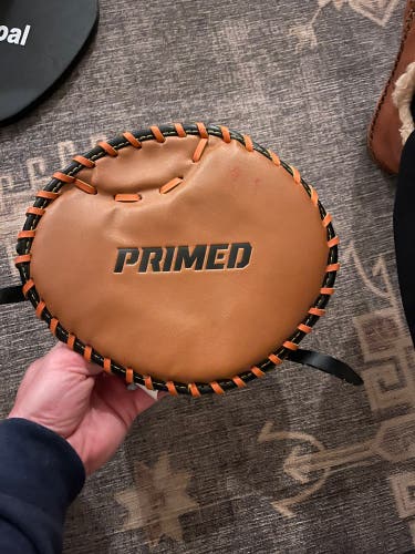 Used Right Hand Throw 10" Baseball Glove