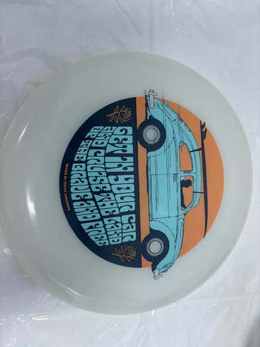New Funn And Frolic Vw Bug 175g Glow Ultimate Frisbee Disc - Recycled - Made In U.s.a.