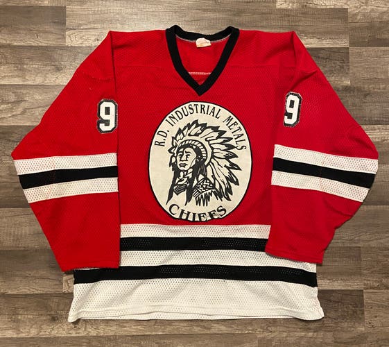 Vintage Hockey Jersey - Chiefs