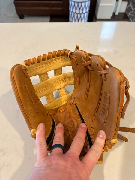 Bradley baseball glove