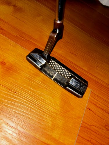 Brown Used Blade Right Handed 34" Tei3 Putter