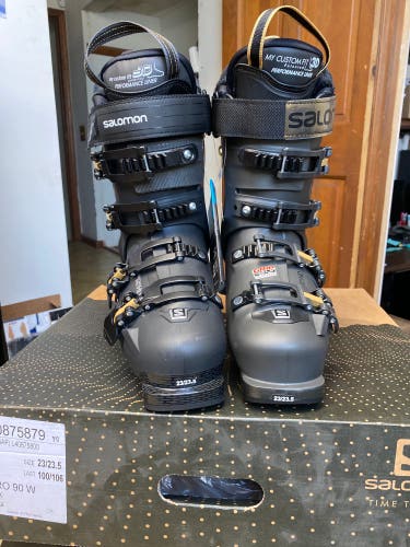 Women’s Salomon S/Pro Ski Boots 23.5