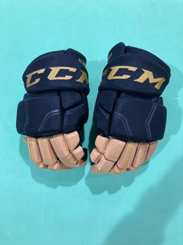 Used Senior CCM HGQL Nate Schmidt PRO STOCK Gloves 14"
