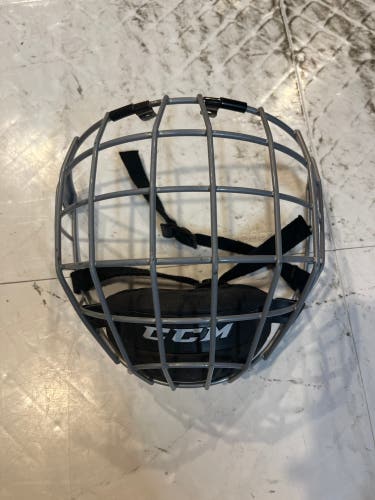 Used  CCM Full Cage FM580 Silver