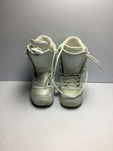 Used M3 Junior 04 Snowboard Girls Boots