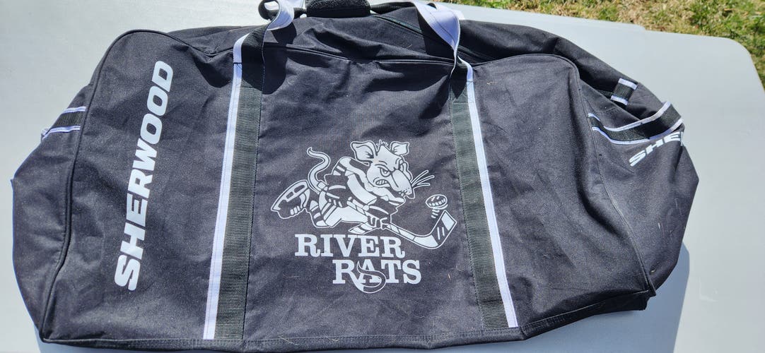 new SHEERWOOD player bag