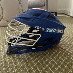 Used  Cascade S Helmet *SEND OFFERS PRICE IS NEGOTIABLE*