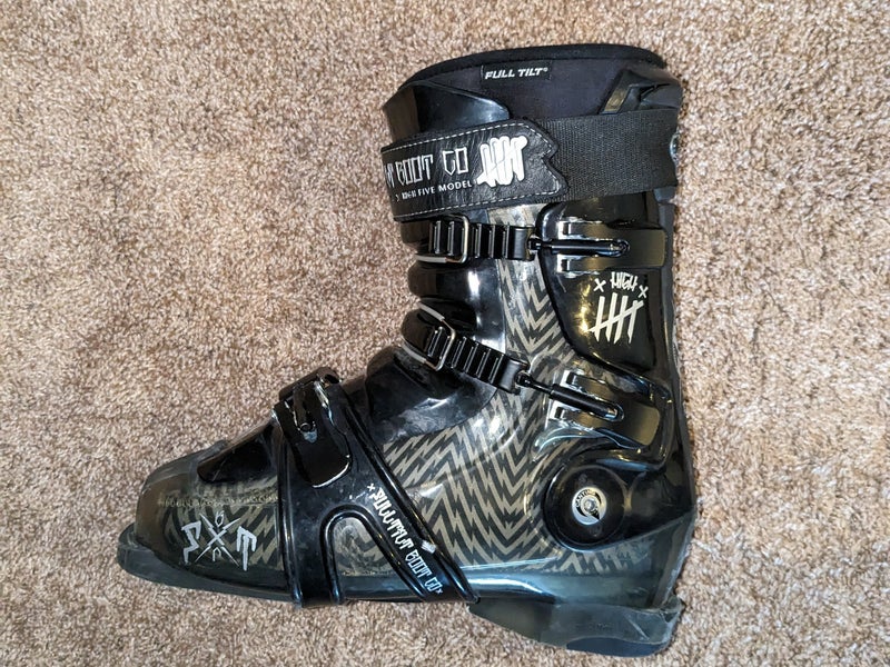 Used Full Tilt High Five Ski Boots Size 27.0