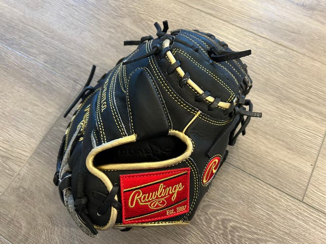 Right Hand Throw 32” Heart of the Hide Baseball Glove