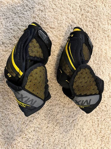 Used Junior Bauer Supreme TotalOne MX3 Elbow Pads