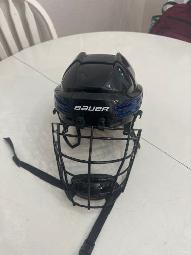 New  Bauer Helmet Re-Akt 75 With Warrior Cage