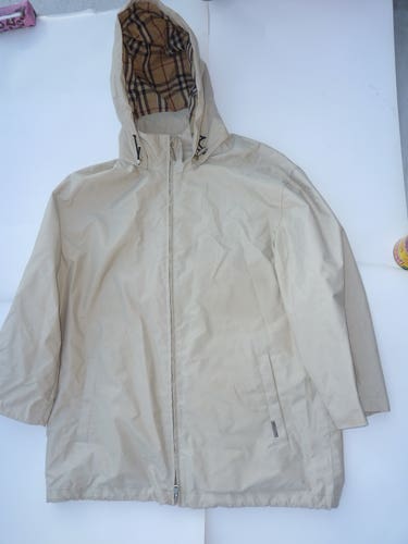 Burberry’s of London Ladies Raincoat Jacket size XL