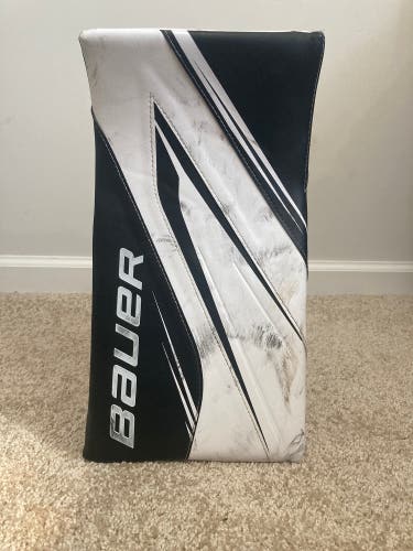 Used Bauer Vapor X5 Pro Blocker - Regular