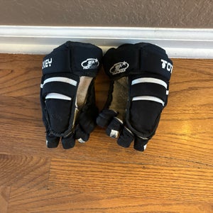 Total hockey junior 10 gloves