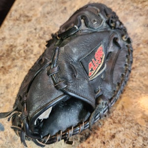 All Star Right Hand Throw Catcher's Young Pro Series CM 1010 Baseball Glove 32.5"