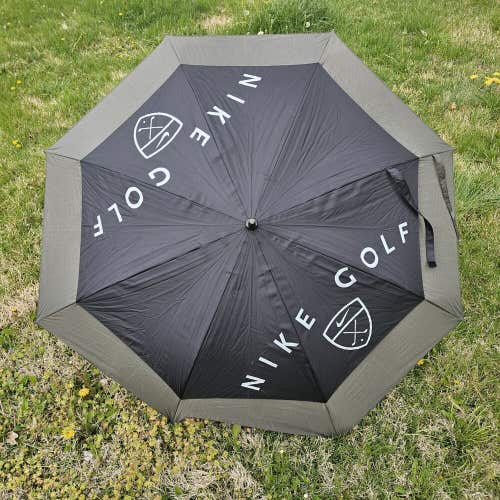Nike Golf Umbrella 8 Panel Dual Layer Black Gray Logo 54” Canopy Easy Open