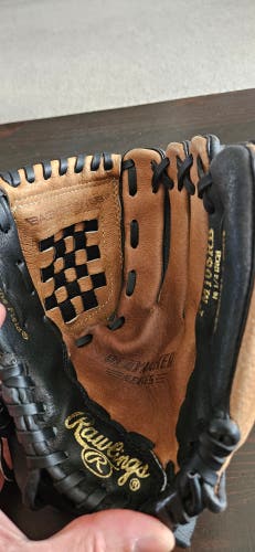 Used 2020 Right Hand Throw Rawlings Infield Playmaker Series Baseball Glove 10.5"