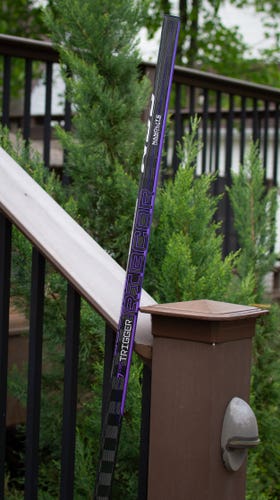 New Intermediate CCM RibCor Trigger 7 Pro Right Handed Hockey Stick P29 *Mint and Shipped from CCM*