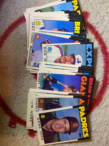 Packs of 20 Topps ’85 Baseball Cards