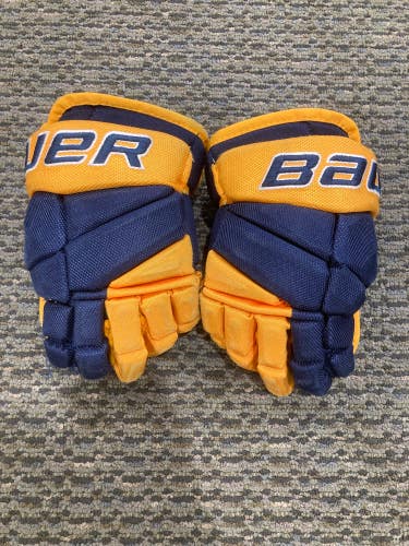 Yellow Used Junior Bauer Vapor Pro Team Gloves 11"
