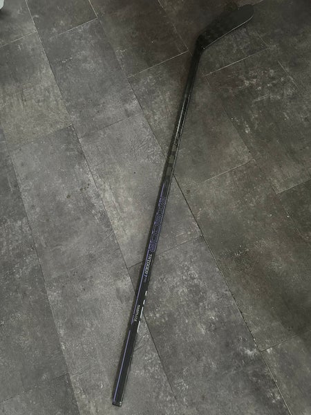 Used Senior CCM Right Handed P28 RibCor Trigger 7 Pro Hockey Stick