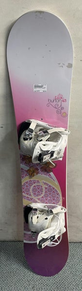 Used Burton Lux 143 Cm Women's Snowboard Combo